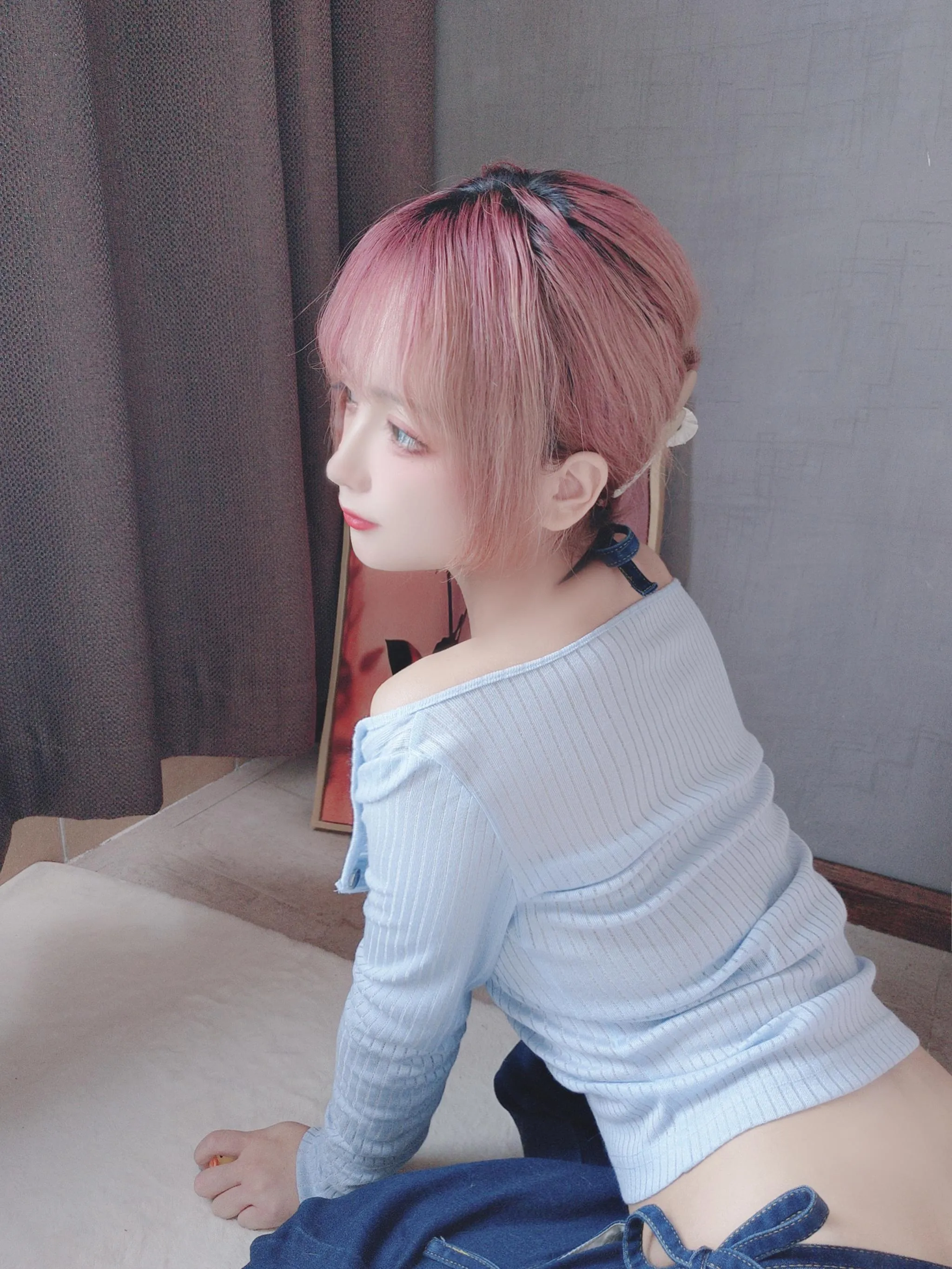 日奈娇 – NO.39 牛仔裤自拍 [80P]插图1
